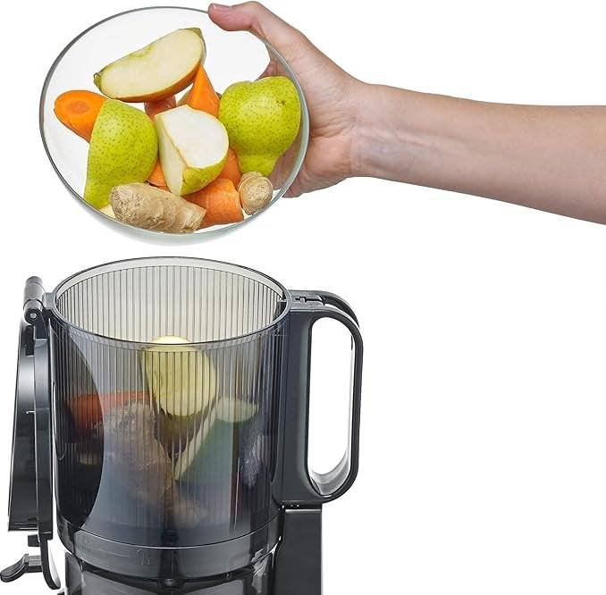 Caso Slow Juicer auf einer modernen Küchenzeile